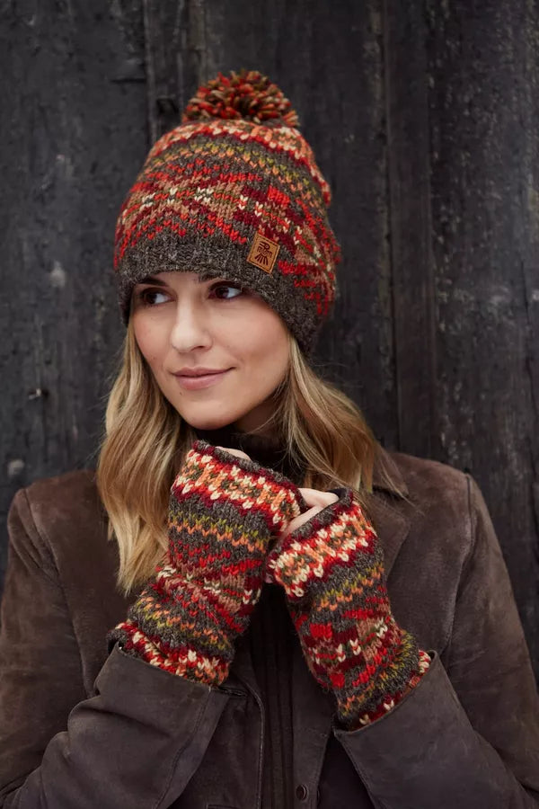 Womens Moray Bobble Beanie