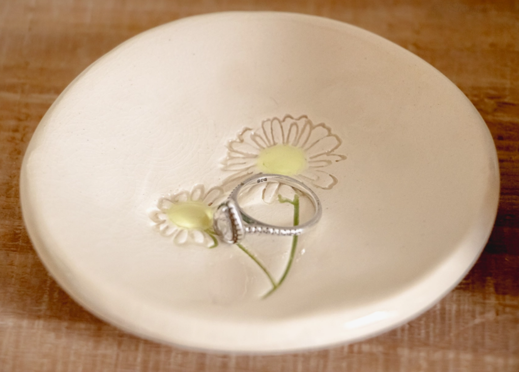 Daisy Ring Dish