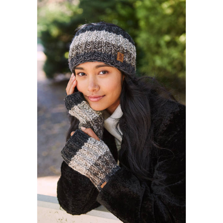 Cotopaxi Handwarmer Natural