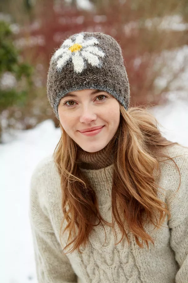 Daisy Bobble Beanie - bark