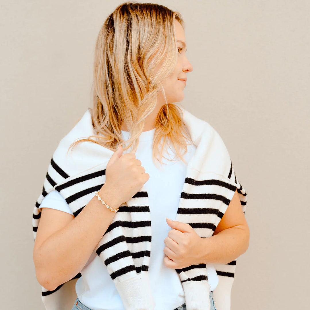 Our Lady of Medjugorje Bracelet - Gold/White