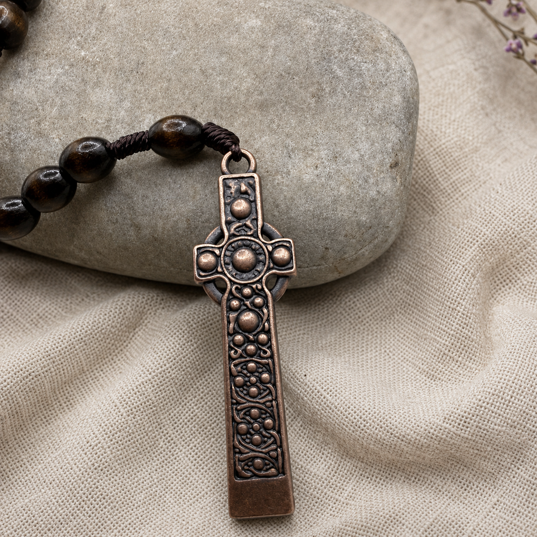Iona Saint Columba Catholic Rosary - Maple & Bronze
